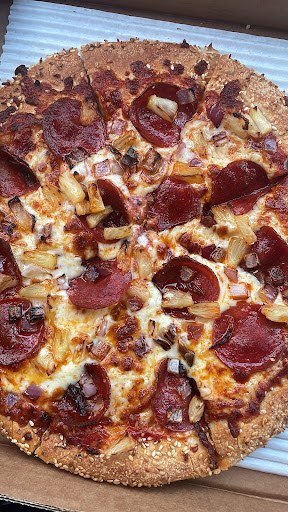 Photo of Red Swan Pizza - St. Thomas - Opposite Taco Bell, 945 Talbot St, St Thomas, ON N5P 1E8
